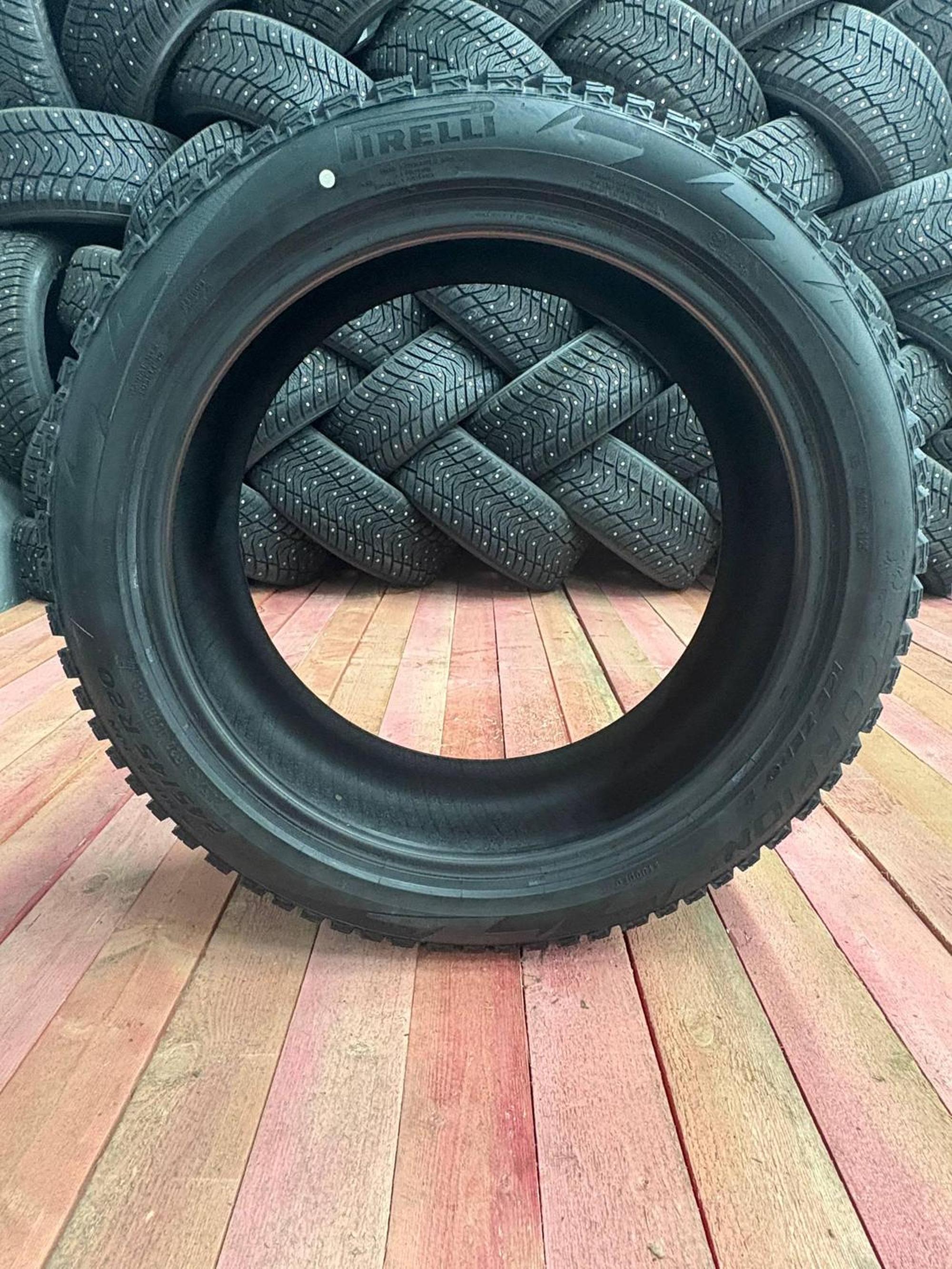 245/45  R20  Pirelli Scorpion Ice Zero 2 шип 103H XL Вид 4