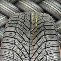 235/45  R17  Kumho WinterCraft WP52+ 97V XL Вид 4