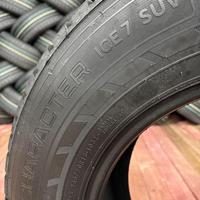235/70  R16  Ikon (Nokian Tyres) Character Ice 7 SUV шип 106T Вид 7