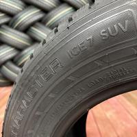 235/60  R16  Ikon (Nokian Tyres) Character Ice 7 SUV шип 104T XL Вид 7