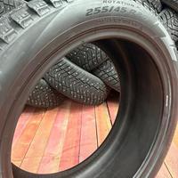 255/45  R20  Pirelli Scorpion Ice Zero 2 шип 105H XL Вид 9