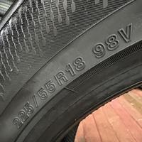 225/55  R18  Yokohama Advan dB V553 98V Вид 7