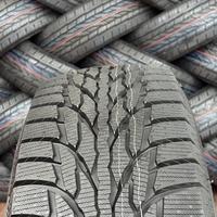 235/65  R17  Kumho WinterCraft Ice SUV WS51 108T XL Вид 4